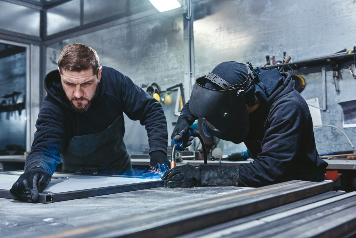 Soldadores trabajando